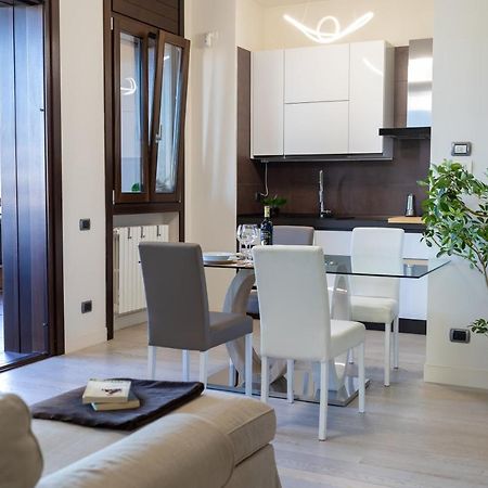 Santa Gilla Apartment Cagliari Ngoại thất bức ảnh