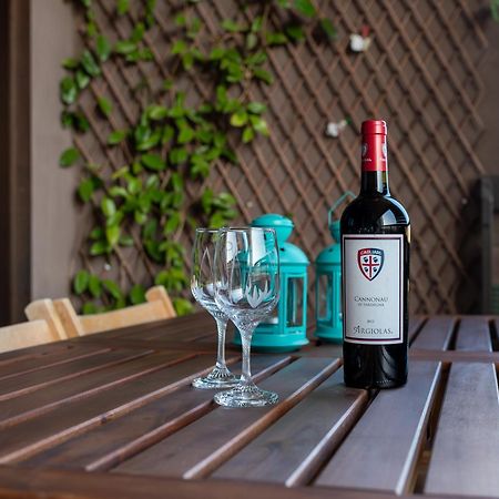 Santa Gilla Apartment Cagliari Ngoại thất bức ảnh