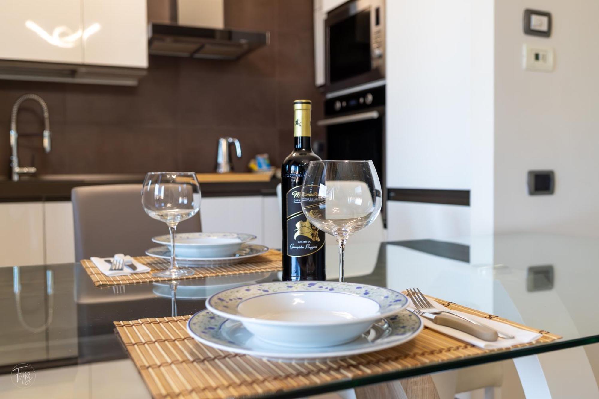 Santa Gilla Apartment Cagliari Ngoại thất bức ảnh