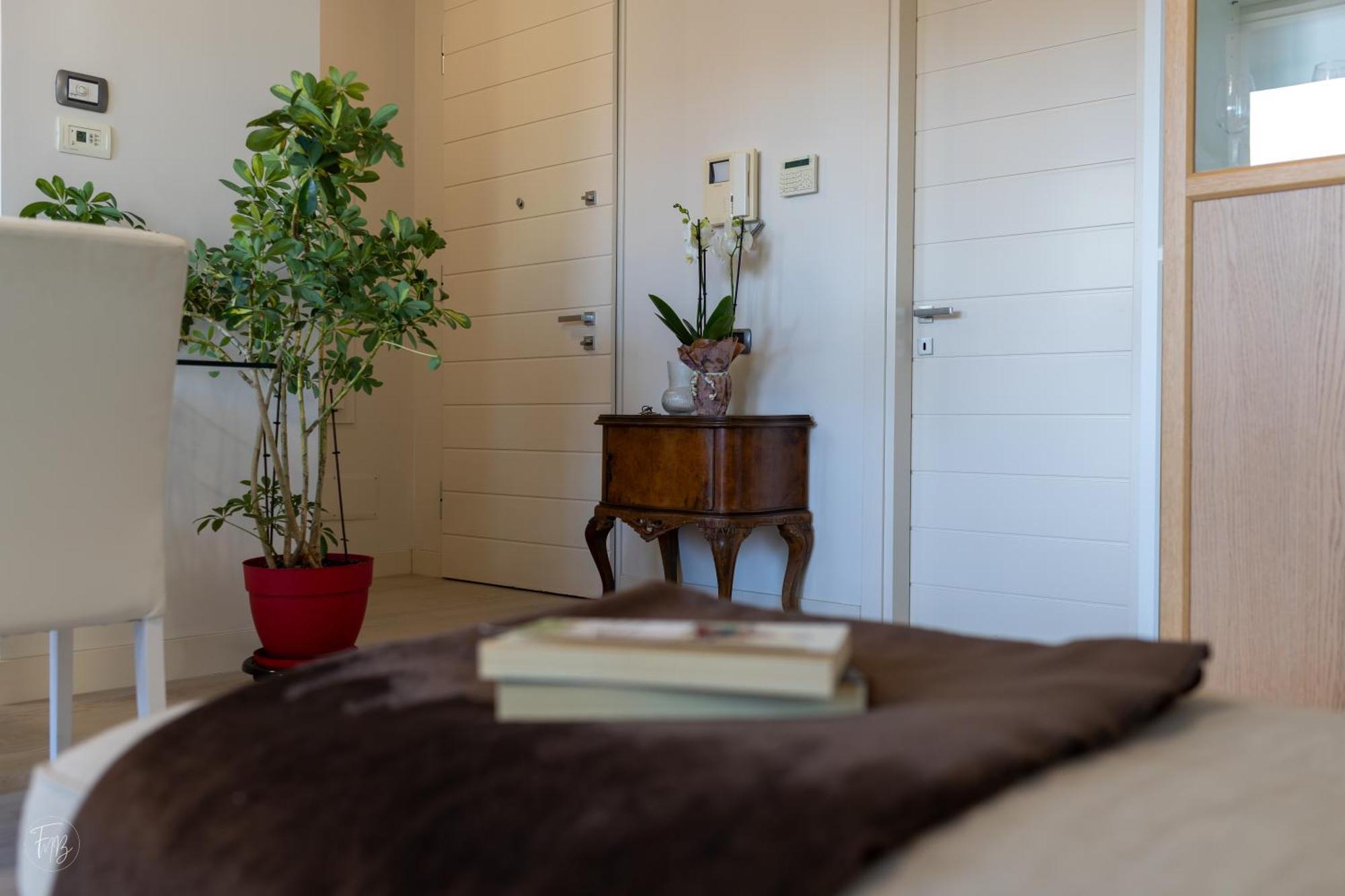 Santa Gilla Apartment Cagliari Ngoại thất bức ảnh